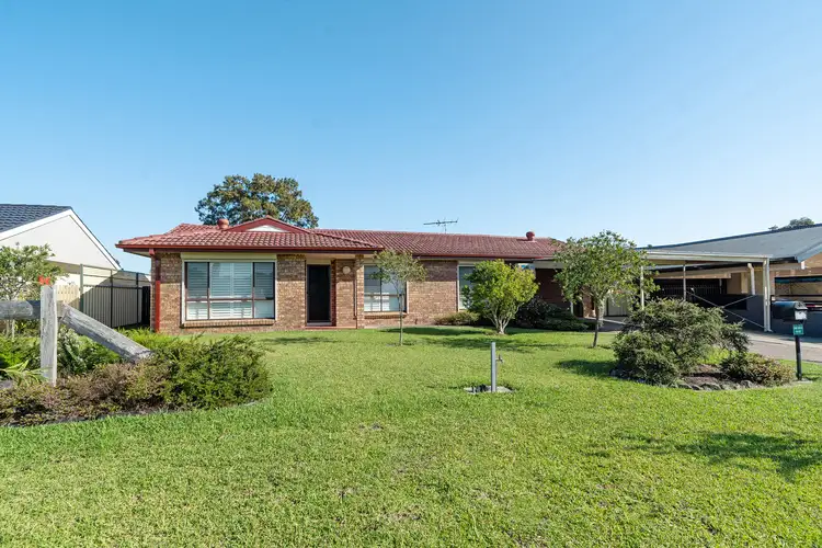 14 Dunn Place, Raymond Terrace NSW 2324