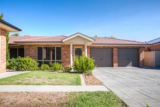 4/597 Heathwood Avenue, Lavington NSW 2641