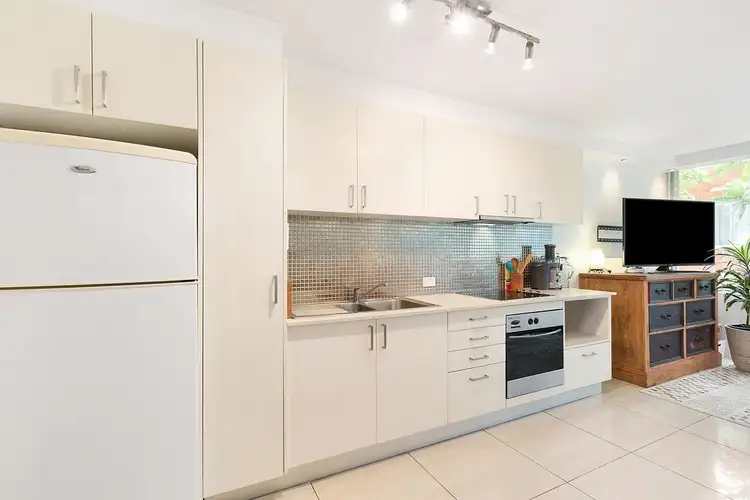 Third view of Homely apartment listing, 4/168 Pacific Parade, Dee Why NSW 2099