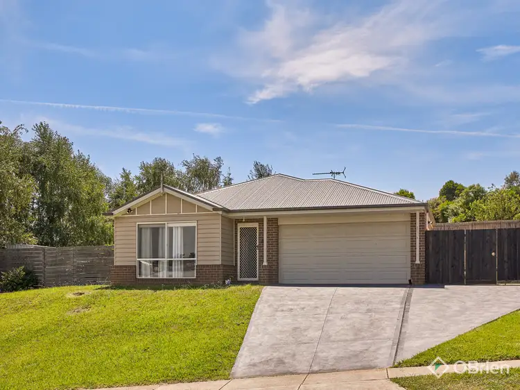 4 Greyfriars Way, Drouin VIC 3818