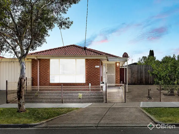Main view of Homely house listing, 2/1 Crown Court, Kings Park VIC 3021