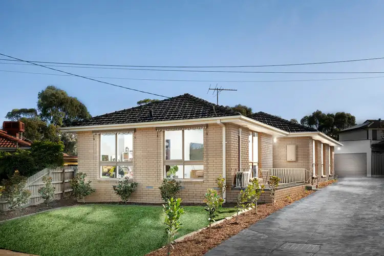 6 Myers Court, Melton VIC 3337