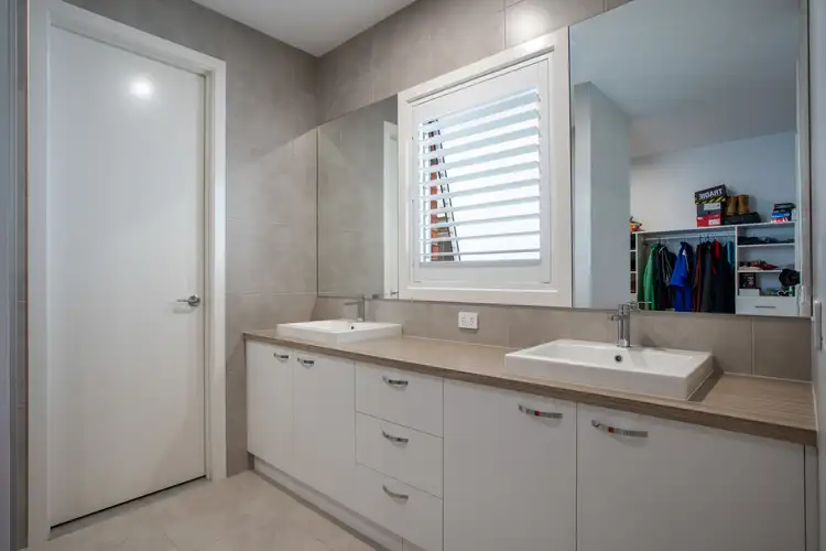 Sixth view of Homely house listing, 12 Cade Court, Jindera NSW 2642