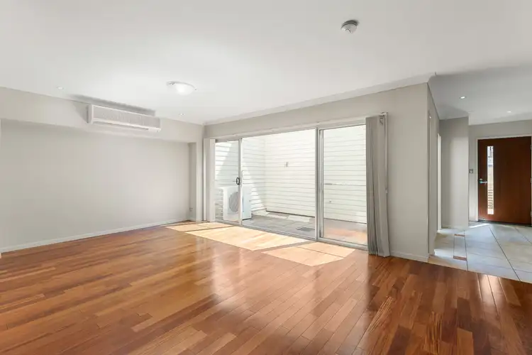 Fourth view of Homely house listing, 11/4B Herries Street, East Toowoomba QLD 4350