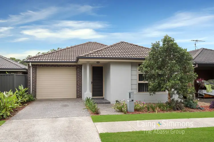 8 Mainwaring Street, Ropes Crossing NSW 2760