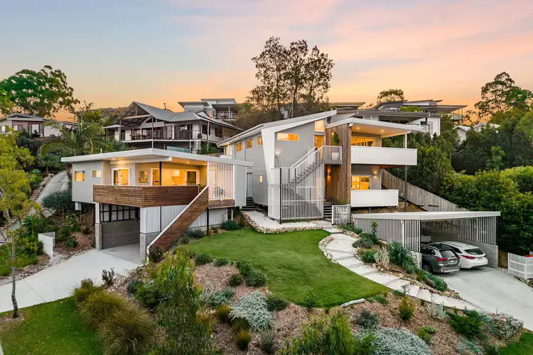 1 Silveraspen Grove, Pottsville NSW 2489