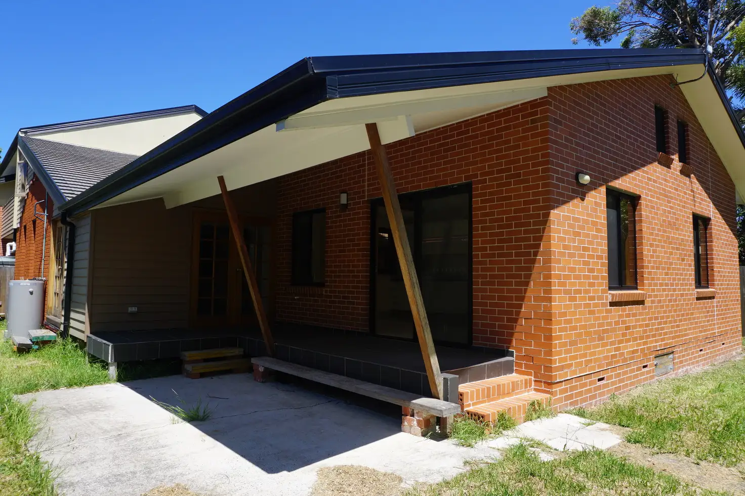 Main view of Homely house listing, 10 Christiansen Place, Bellambi NSW 2518