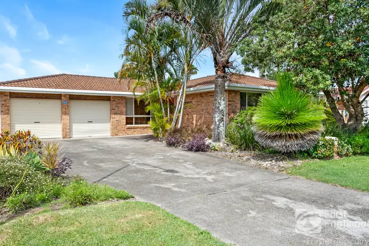 64 Mayers Drive, Tuncurry NSW 2428