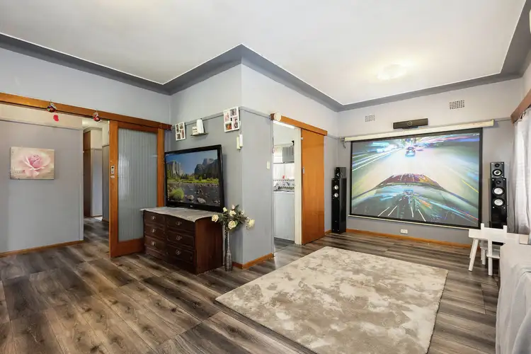 Fifth view of Homely house listing, 73 Hoddle Avenue, Bradbury NSW 2560