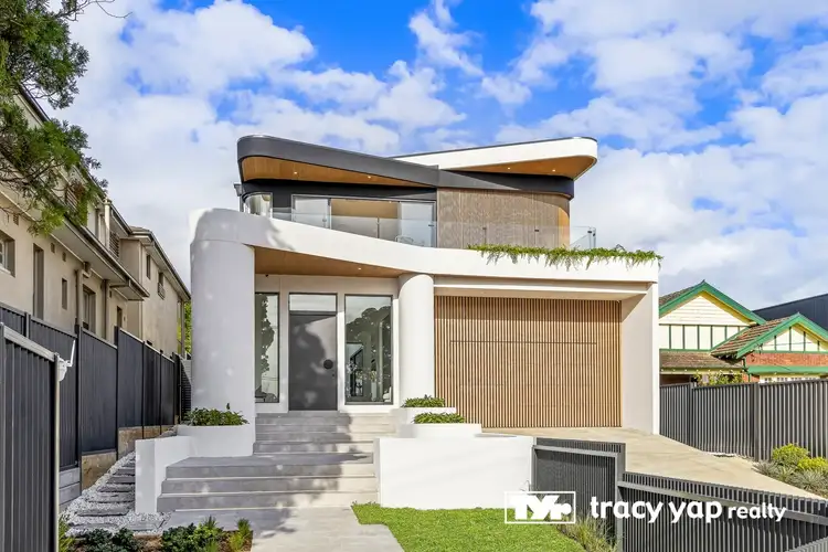 4 Hunts Avenue, Eastwood NSW 2122