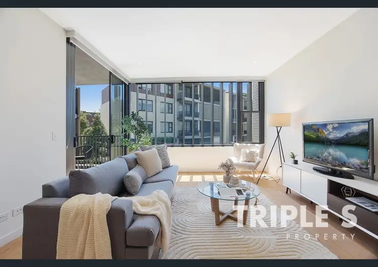 Third view of Homely apartment listing, 204/108 Elliott Street, Balmain NSW 2041
