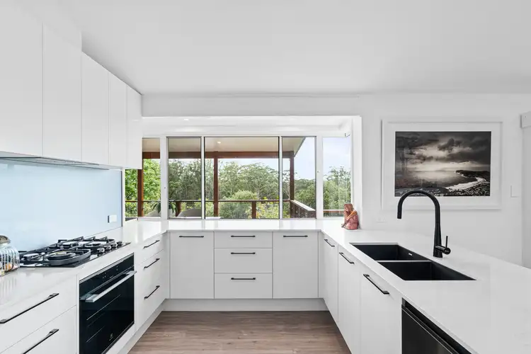 Sixth view of Homely house listing, 8 Letitia Close, Green Point NSW 2251