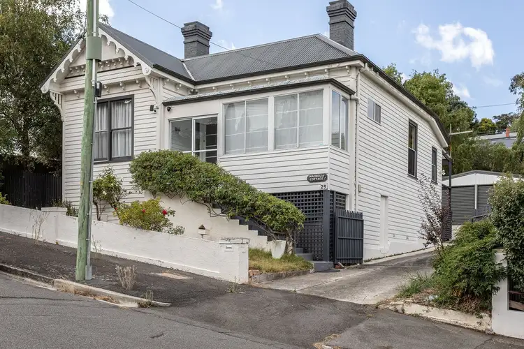 25 Melbourne Street
