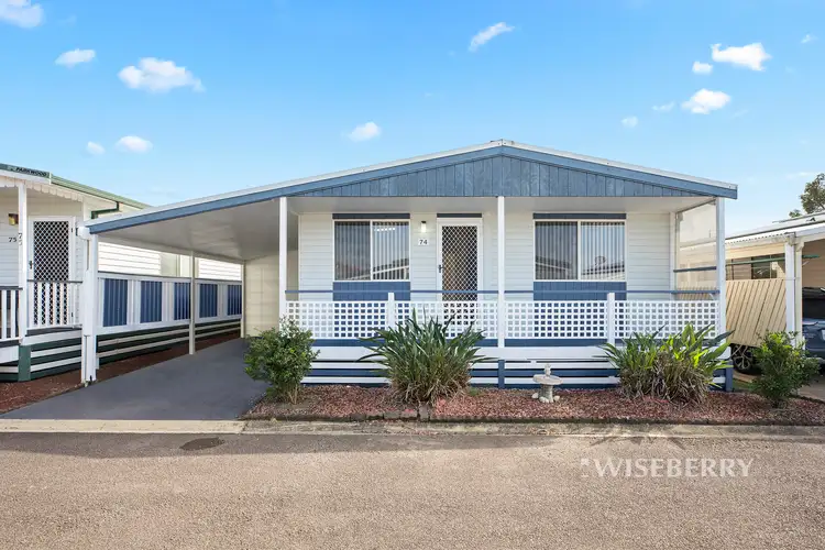 74/25 Mulloway Road, Chain Valley Bay NSW 2259