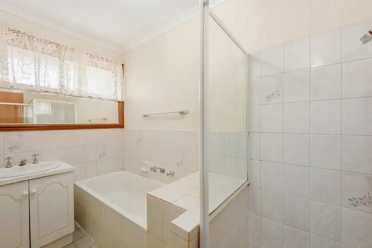 Fourth view of Homely unit listing, 2/48-50 Disraeli Street, St Albans VIC 3021
