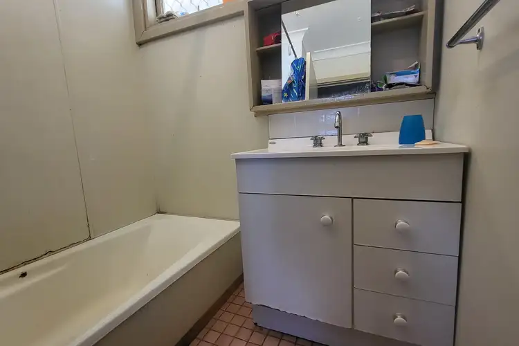 Fourth view of Homely unit listing, 17B Beeck Street, Katanning WA 6317