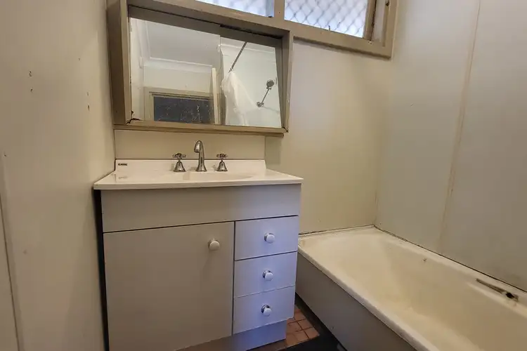 Seventh view of Homely unit listing, 15A Beeck Street, Katanning WA 6317