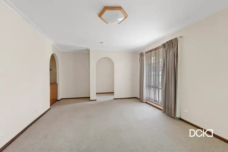 Fifth view of Homely unit listing, 2/9 Nabilla Crescent, Strathdale VIC 3550