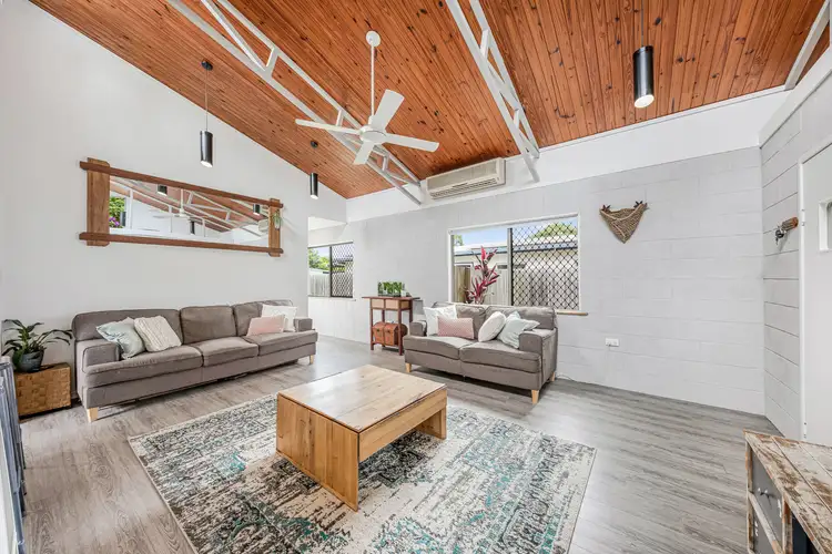 33 Beerwah Parade