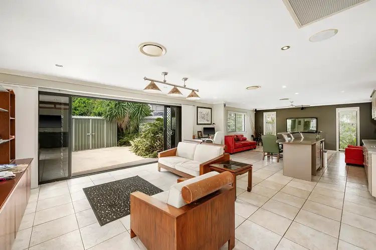 Sixth view of Homely house listing, 10 Saxonvale Terrace, Mermaid Waters QLD 4218
