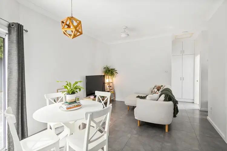 Third view of Homely block of units listing, 6 Mangerton Road, Wollongong NSW 2500