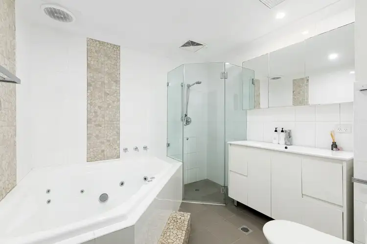 Sixth view of Homely apartment listing, 4/11-13 Waratah Street, Cronulla NSW 2230