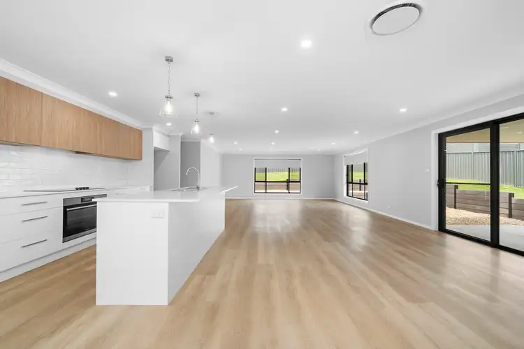 Sixth view of Homely house listing, 4 Leonard Place, Crookwell NSW 2583