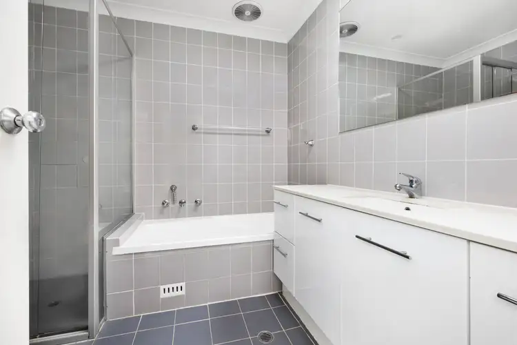 Sixth view of Homely house listing, 74 St James Road, Bondi Junction NSW 2022