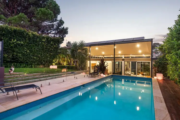 27 Dalmeny Road, Northbridge NSW 2063