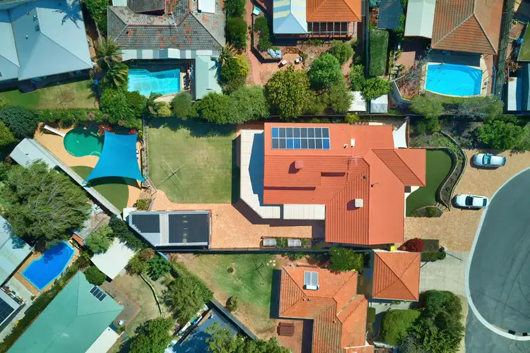 4 Barre Place, Duncraig WA 6023