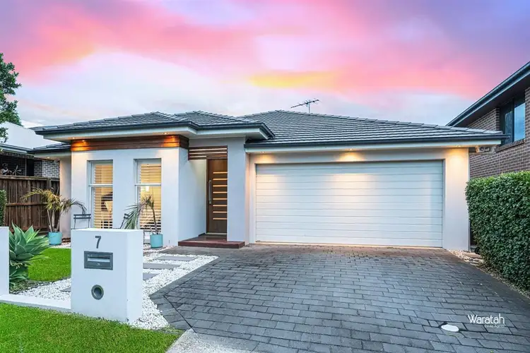7 Springwood Ave Avenue