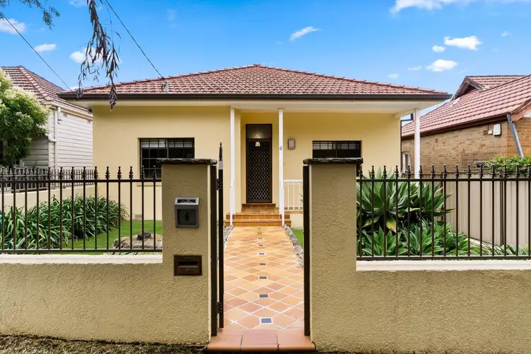 6 Onslow Street, Canterbury NSW 2193