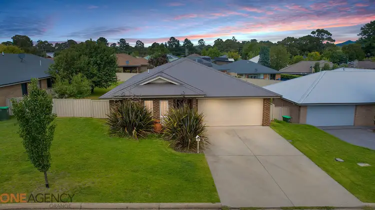 45 Melaleuca Way, Orange NSW 2800