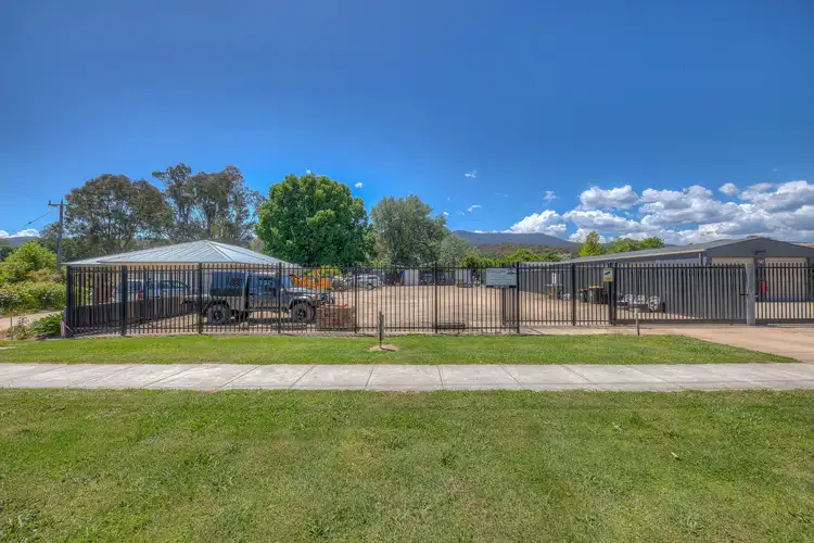 LOT 1 & 2, 35 Station Street, Porepunkah VIC 3740