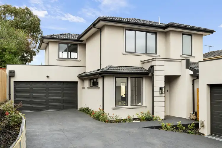 2/10 Hirst Street, Blackburn VIC 3130