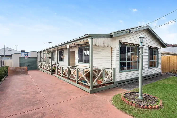 7 Derby Road, Herne Hill VIC 3218