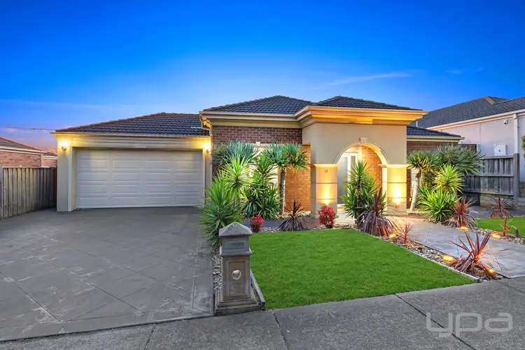 Second view of Homely house listing, 17 Lauderdale Drive, Craigieburn VIC 3064