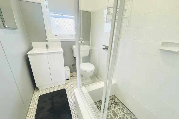 Fifth view of Homely unit listing, 6/23 Bond Street, Bellambi NSW 2518