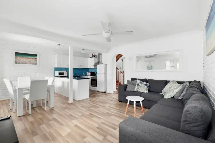 3/9 Beechwood Court, Sunshine Bay NSW 2536
