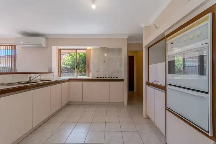 Fifth view of Homely house listing, 8 Woolner Green, Willetton WA 6155