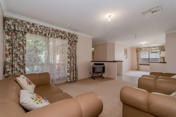 Seventh view of Homely house listing, 8 Woolner Green, Willetton WA 6155