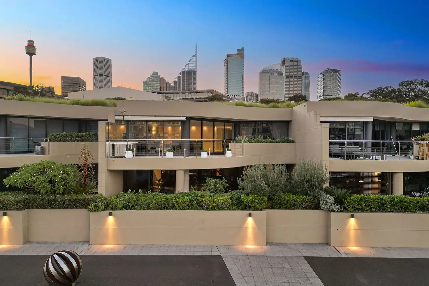 Main view of Homely apartment listing, 6/10 Lincoln Crescent, Woolloomooloo NSW 2011