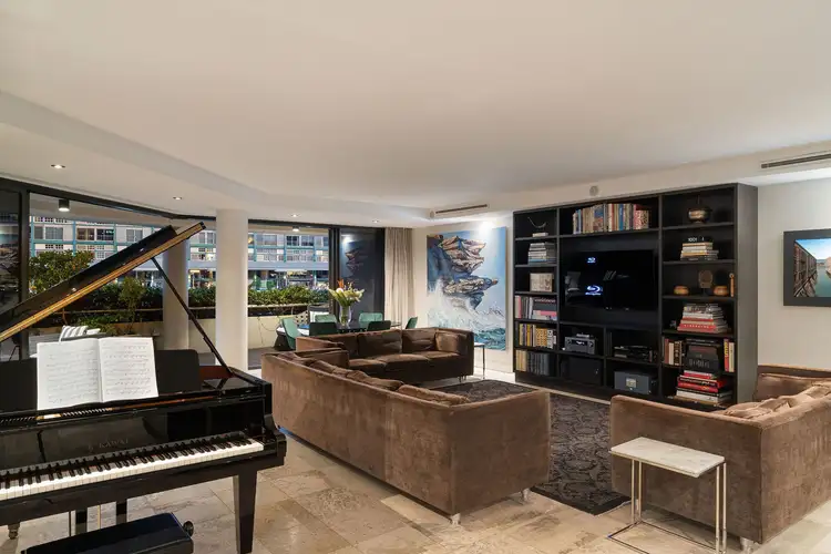 Third view of Homely apartment listing, 6/10 Lincoln Crescent, Woolloomooloo NSW 2011