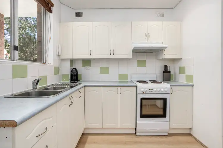 Third view of Homely apartment listing, 8/9 Clyde Avenue, Cronulla NSW 2230