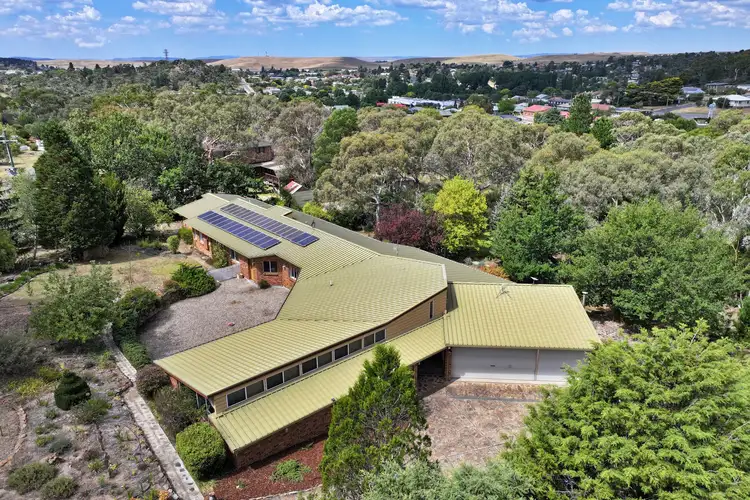 10 Montague Street, Cooma NSW 2630