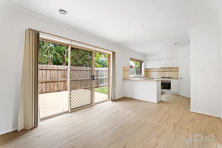 Fifth view of Homely house listing, 1/16 Cootamundra Court, Werribee VIC 3030