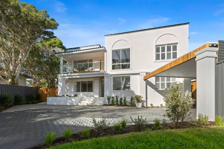 15 Volitans Avenue, Mount Eliza VIC 3930