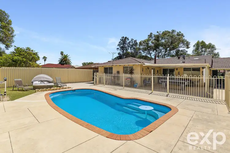 5 Sycamore Close, Rockingham WA 6168