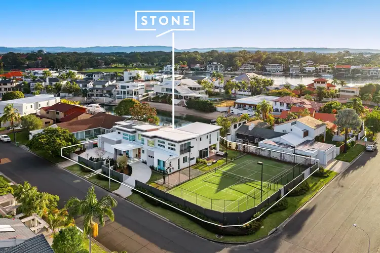68 Commodore Drive, Paradise Waters QLD 4217