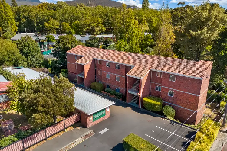 11/15 Greenlands Avenue, Sandy Bay TAS 7005